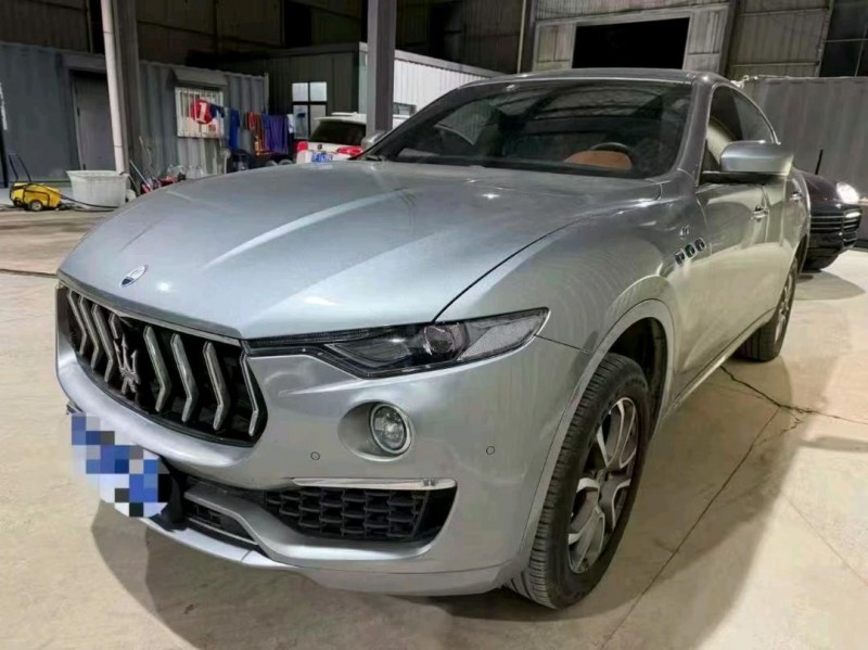 常州23年玛莎拉蒂Levante2