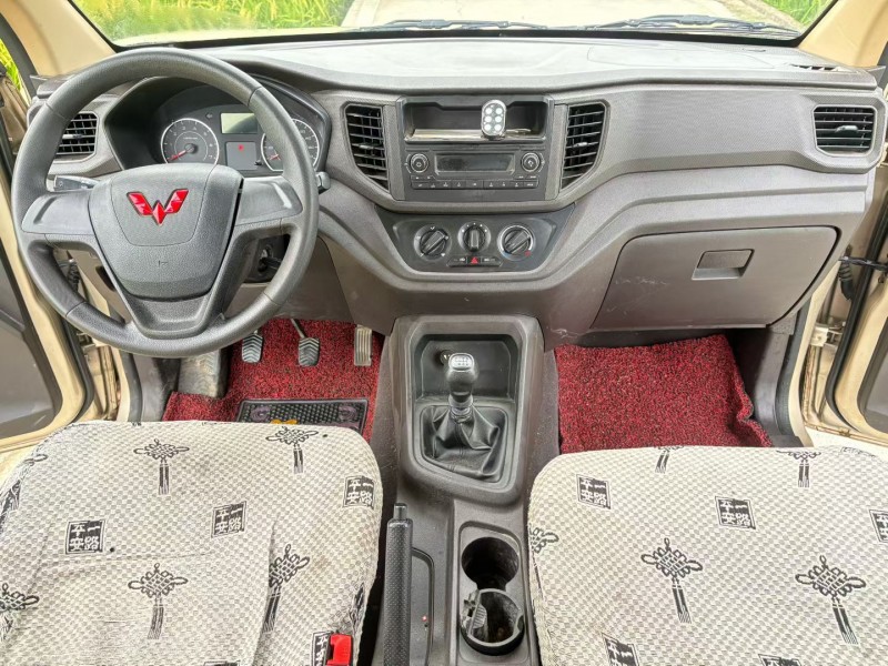 杭州22年五菱汽车宏光6