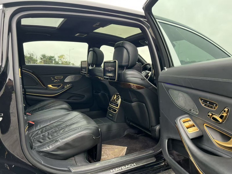 盐城16年奔驰迈巴赫S级5