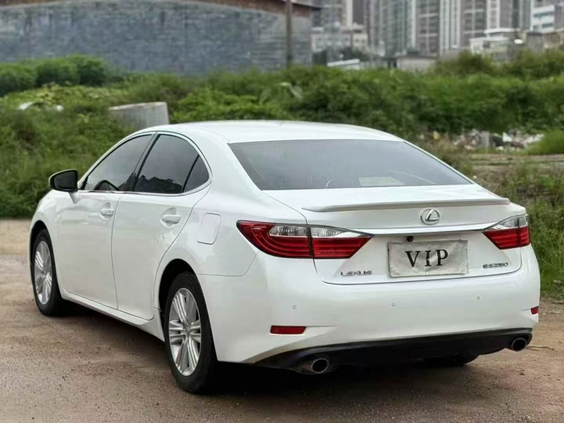 茂名13年雷克萨斯ES4