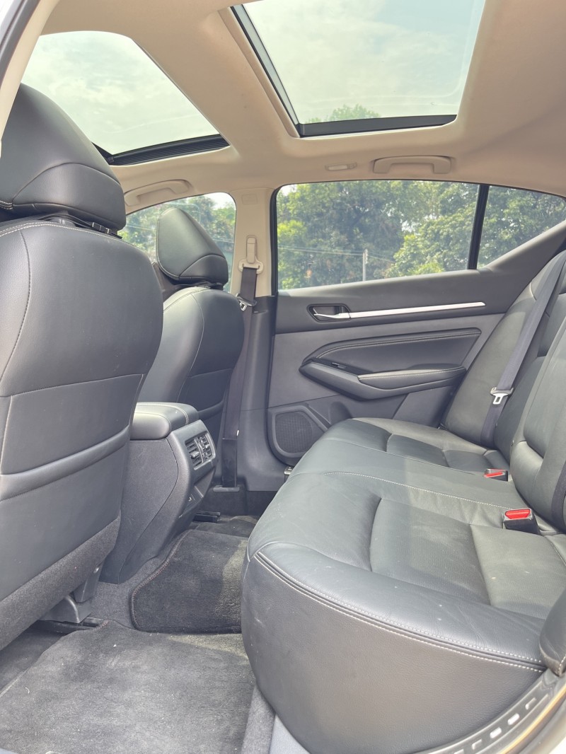 中山21年日产天籁6