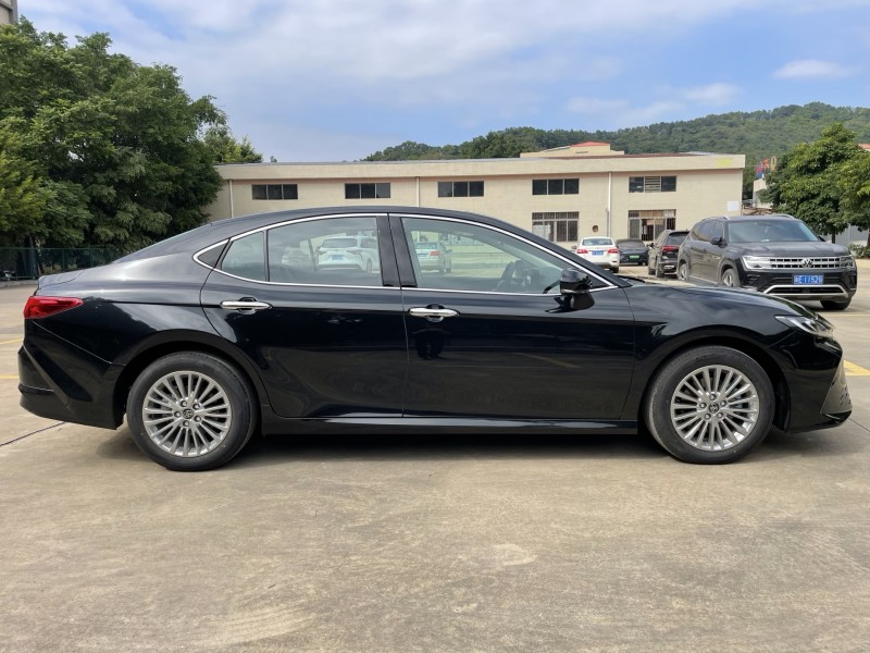 中山25年丰田凯美瑞2