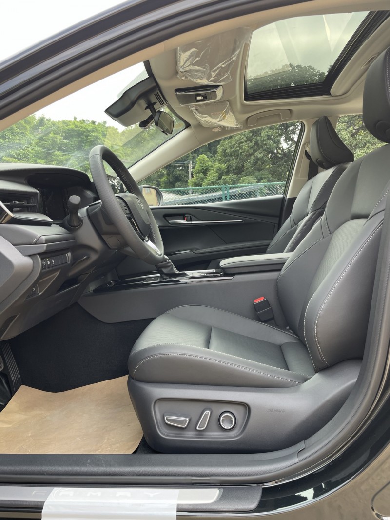 中山25年丰田凯美瑞8