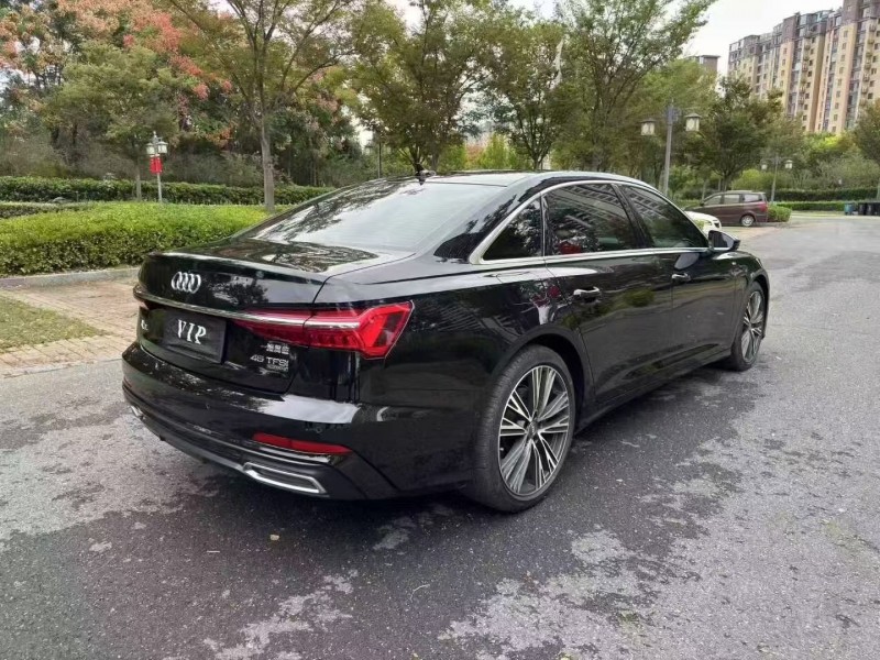 南京21年奥迪A6L9