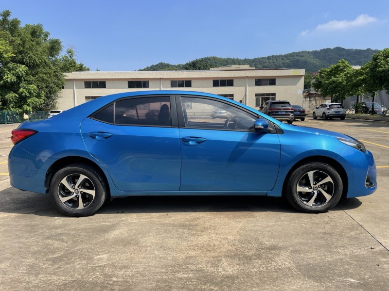 中山18年丰田雷凌2