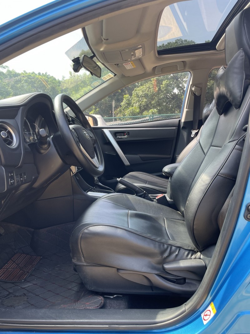 中山18年丰田雷凌8