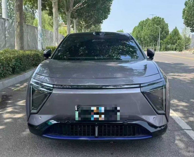 青岛23年高合汽车HiPhi Y1