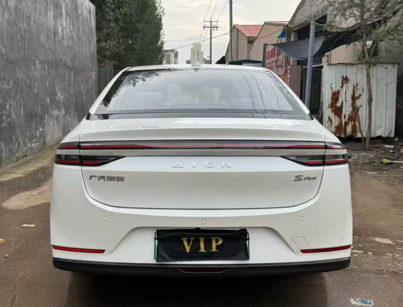 青岛25年传祺埃安S6