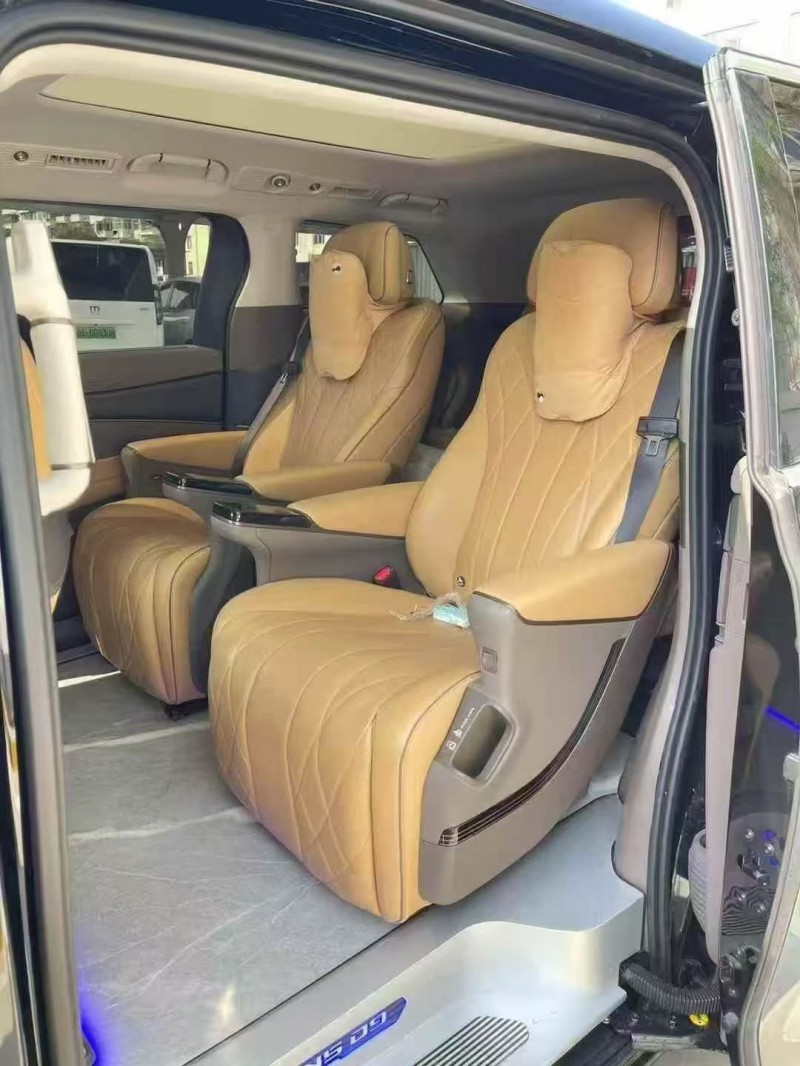 九江24年腾势D94