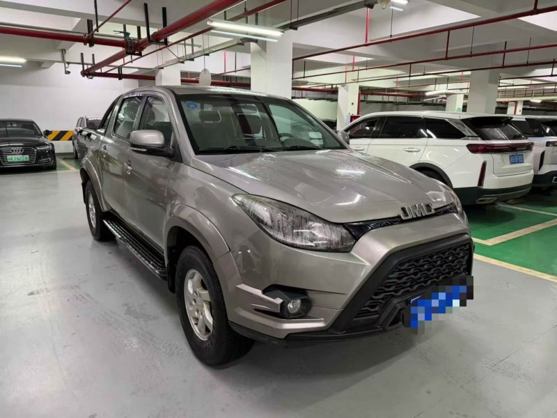 成都18年江铃域虎2