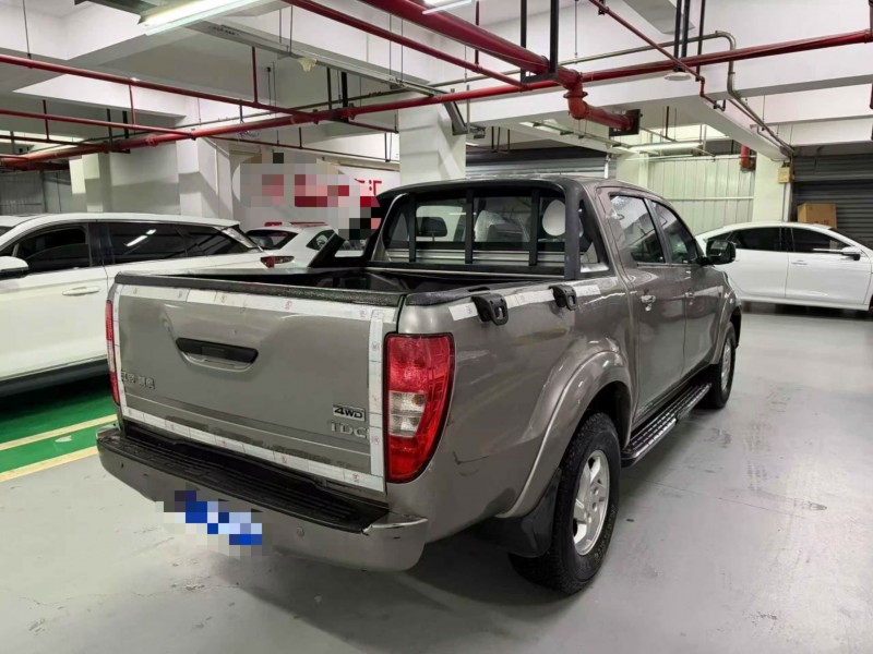 成都18年江铃域虎7