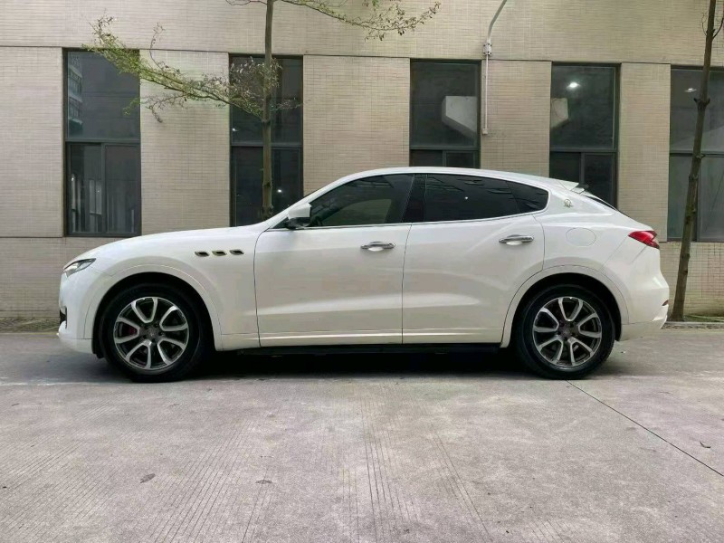 佛山17年玛莎拉蒂Levante6