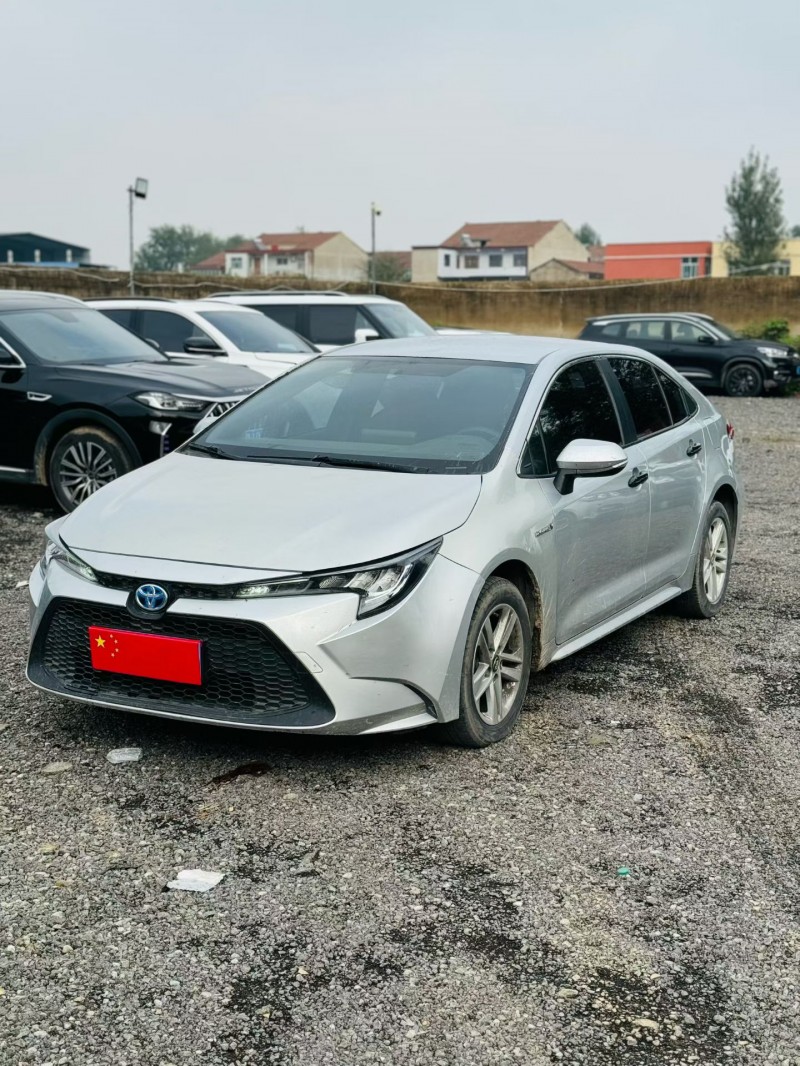 鹤壁22年丰田雷凌2