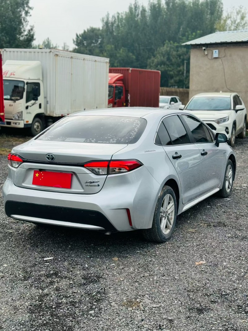 鹤壁22年丰田雷凌4