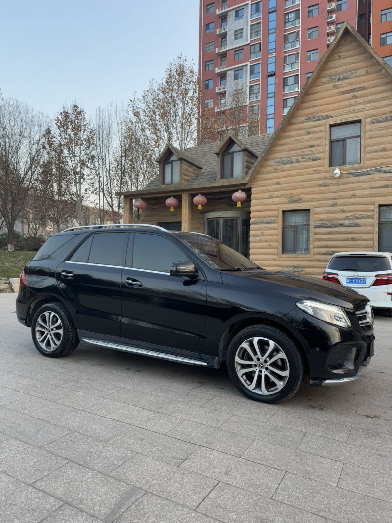 邢台18年奔驰GLE3