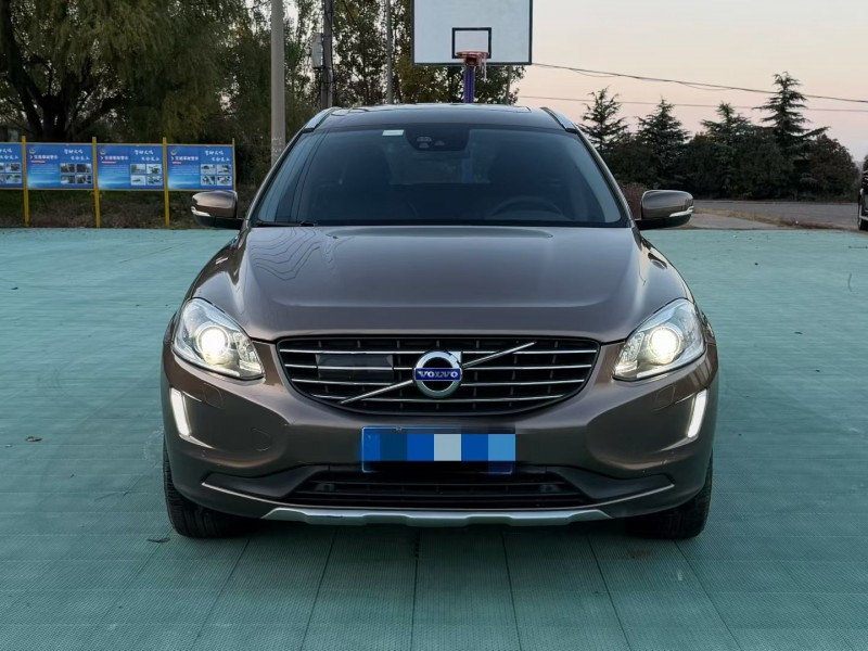 青岛16年沃尔沃XC601