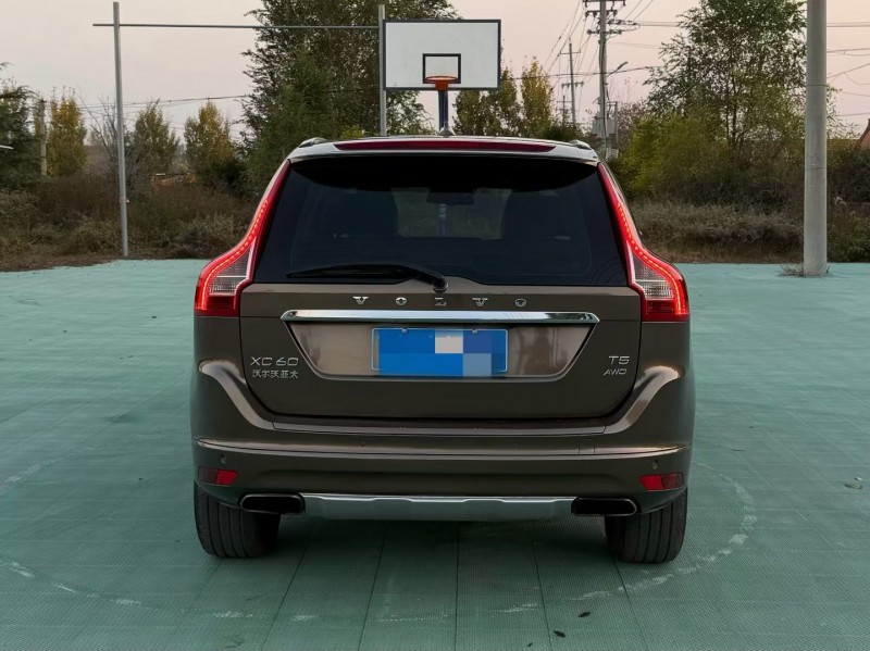 青岛16年沃尔沃XC606