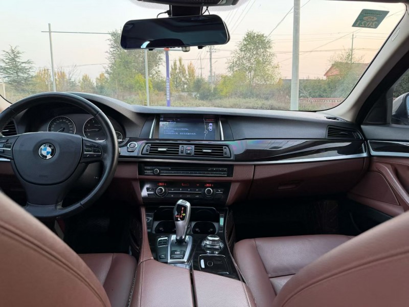 青岛15年宝马5系4