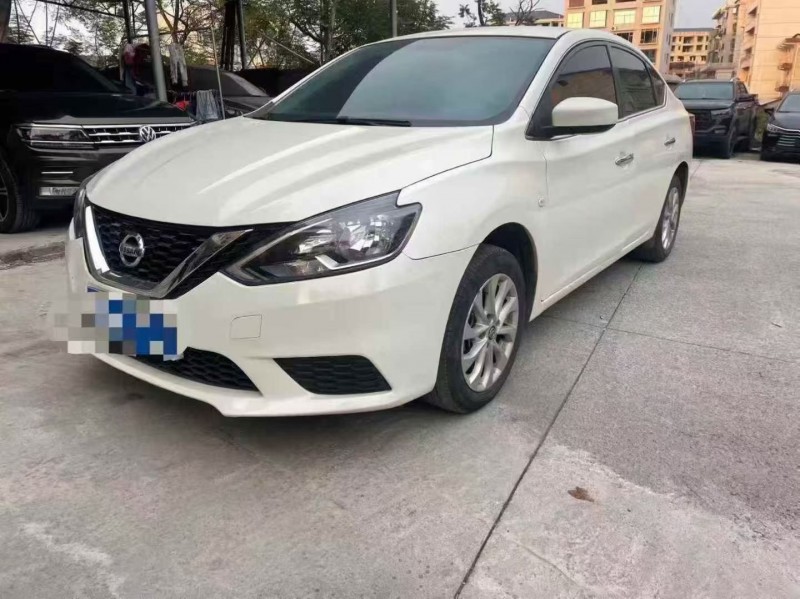 张家界22年日产轩逸3