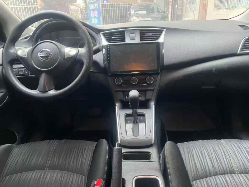 张家界22年日产轩逸4