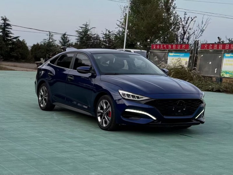 青岛20年现代菲斯塔2