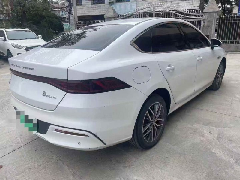 邵阳23年比亚迪秦8