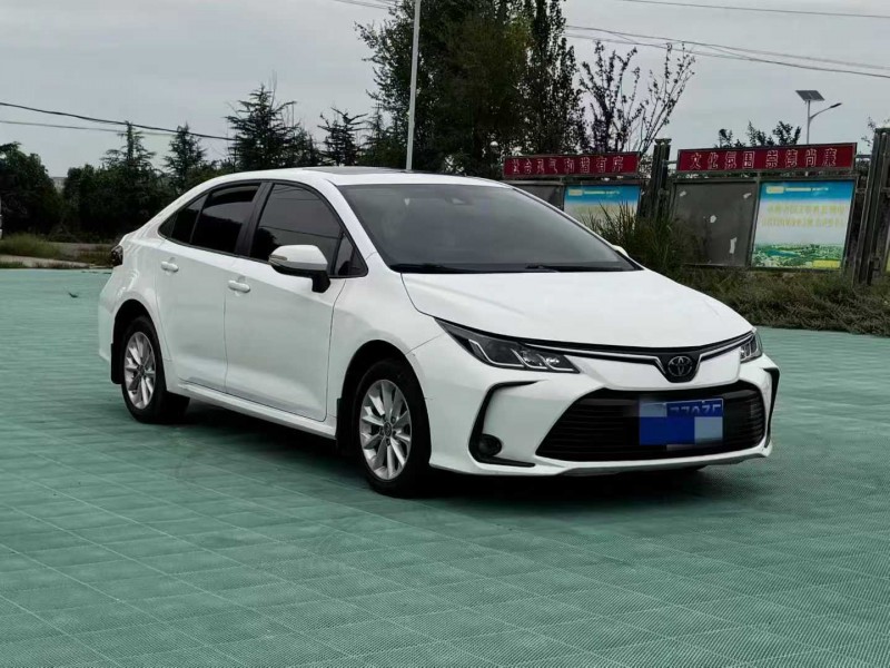 青岛21年丰田卡罗拉2
