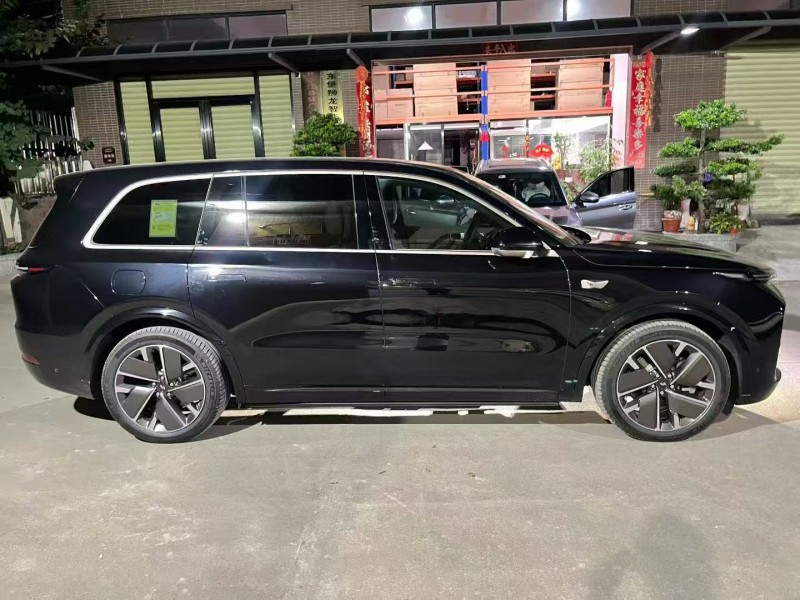 广州25年理想L93