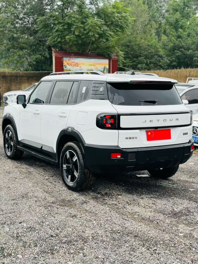 鹤壁25年奇瑞捷途6