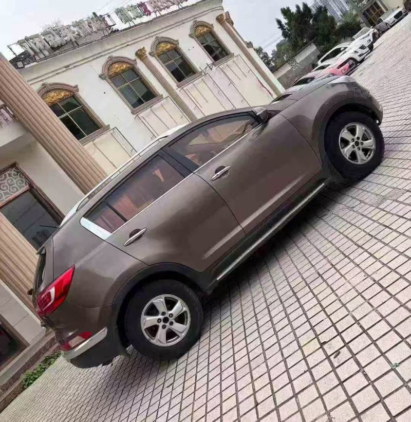 娄底14年起亚智跑7