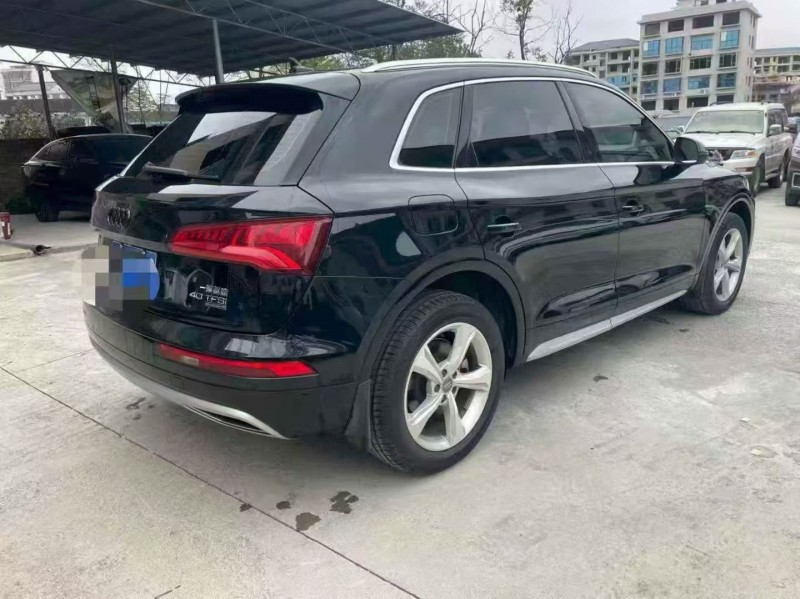 湘潭20年奥迪Q59