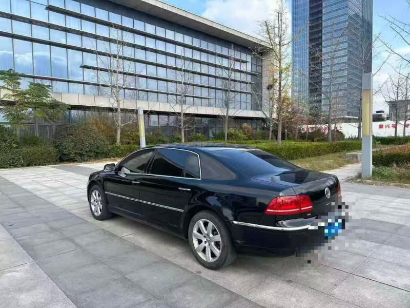 烟台12年大众辉腾8