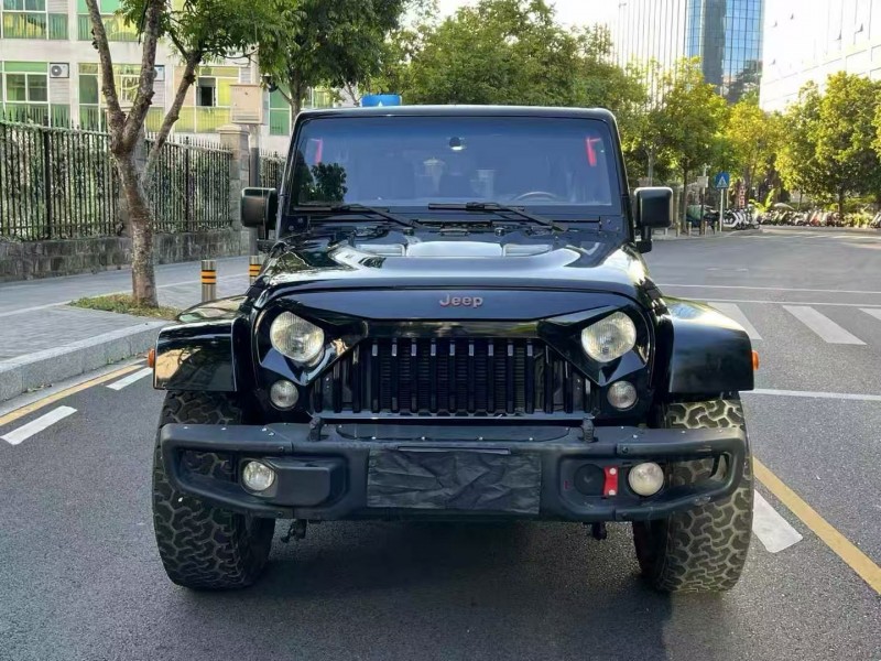 广州18年Jeep牧马人1