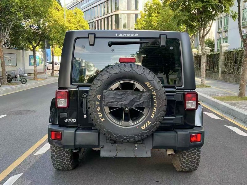 广州18年Jeep牧马人9