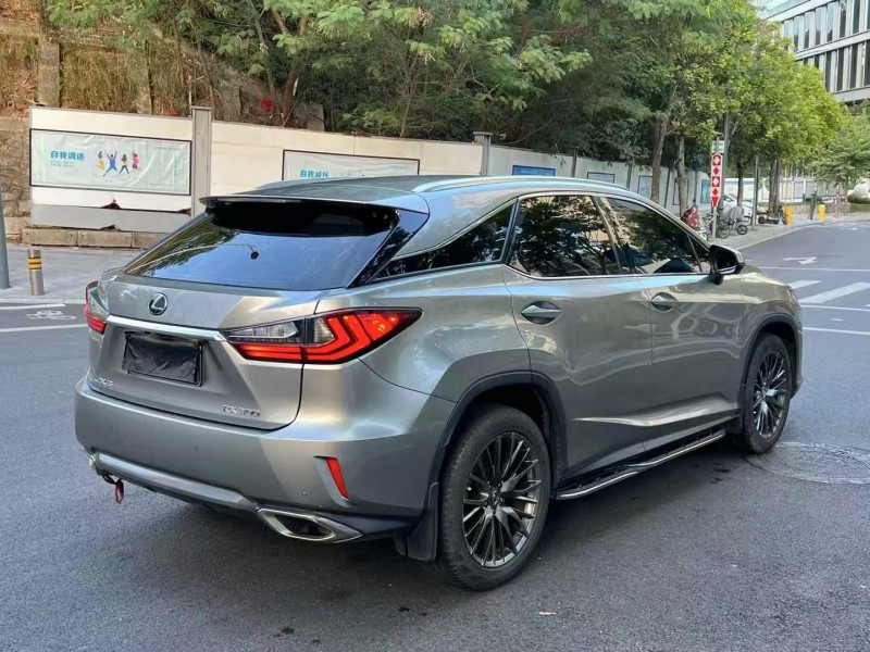 广州19年雷克萨斯RX7