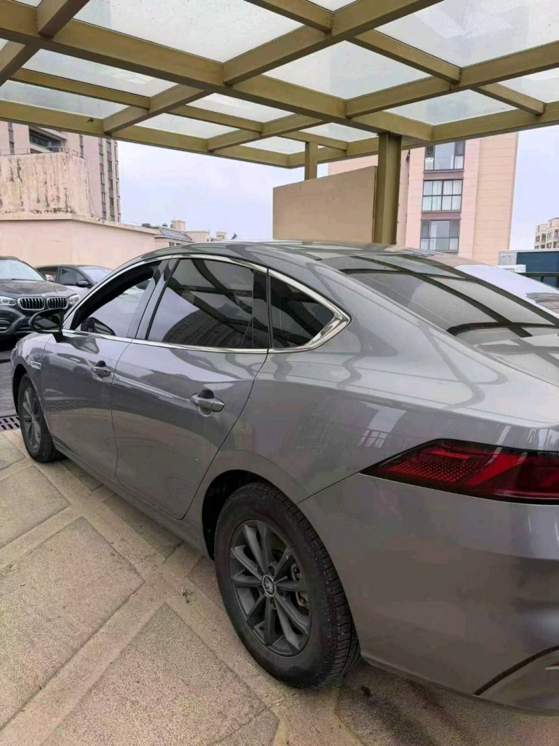 扬州24年比亚迪秦8