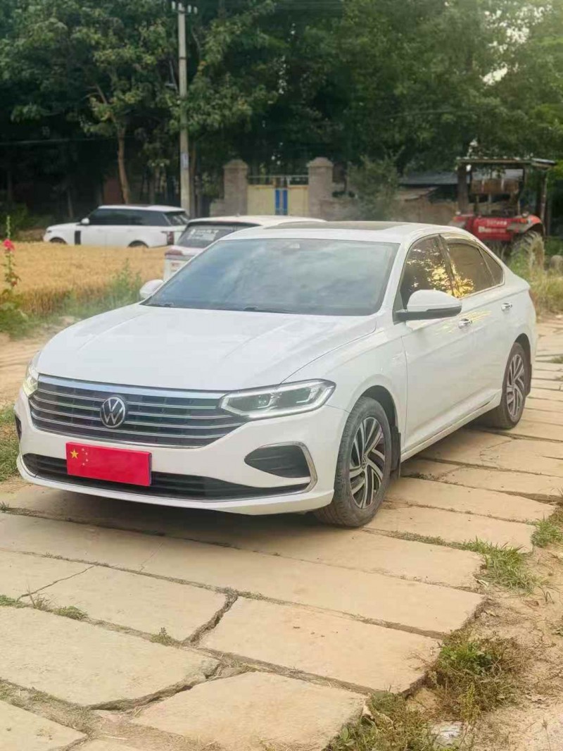 鹤壁23年大众朗逸3