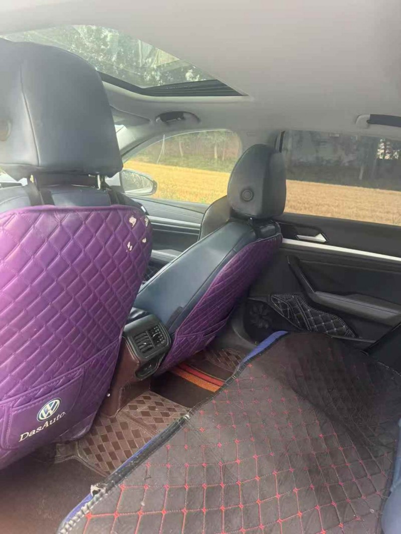 鹤壁23年大众朗逸8