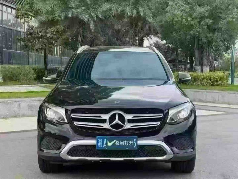 东莞19年奔驰GLC1