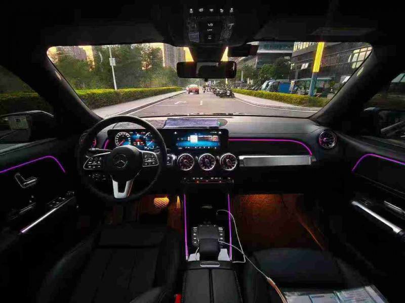 东莞20年奔驰GLB5