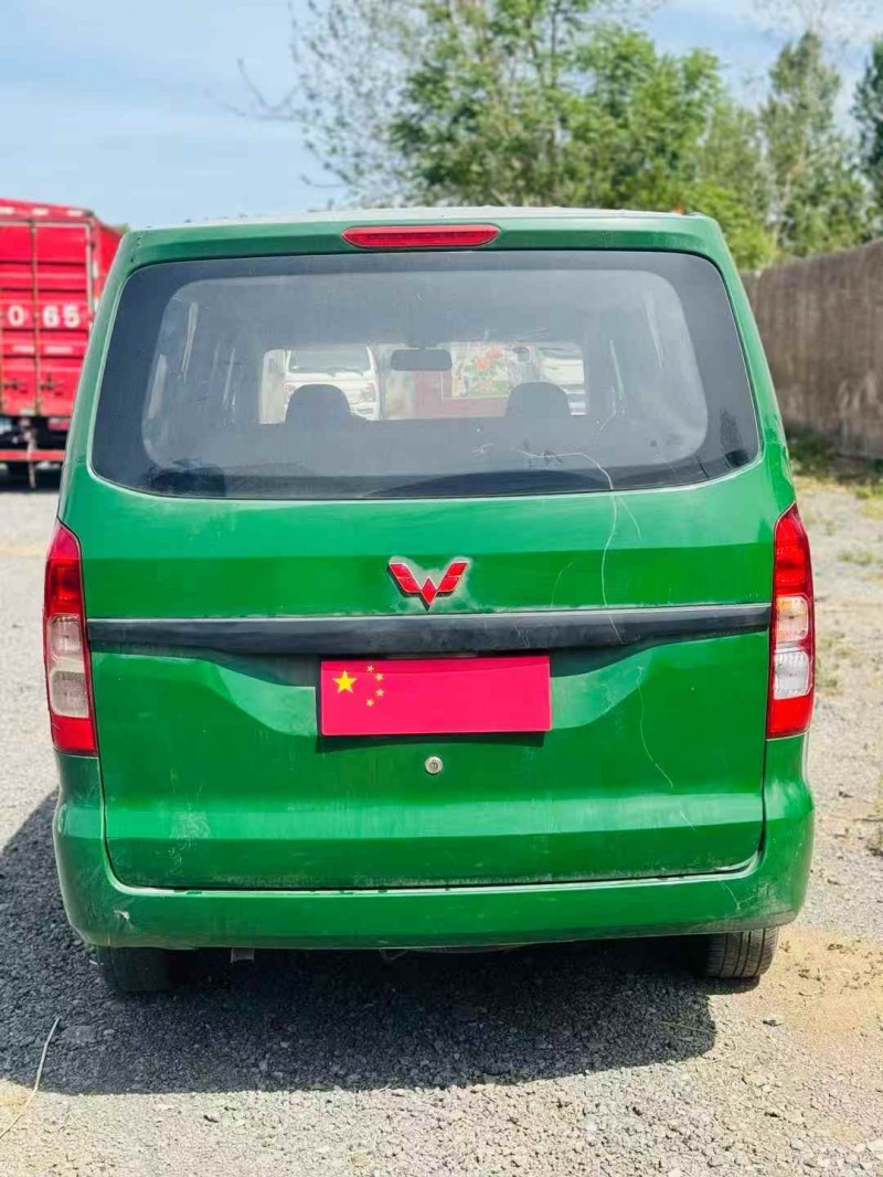 鹤壁24年五菱汽车宏光5