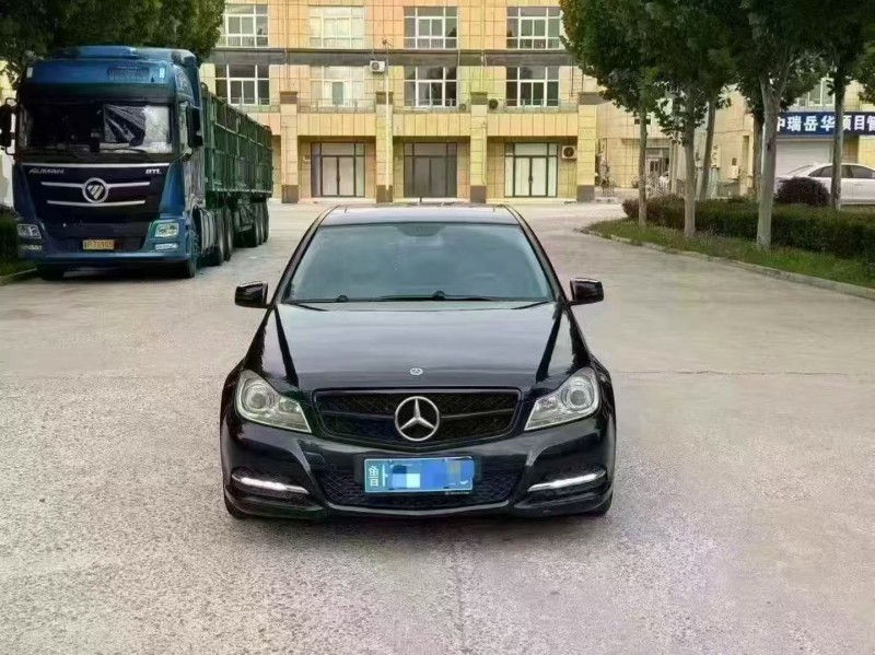 烟台11年奔驰C1