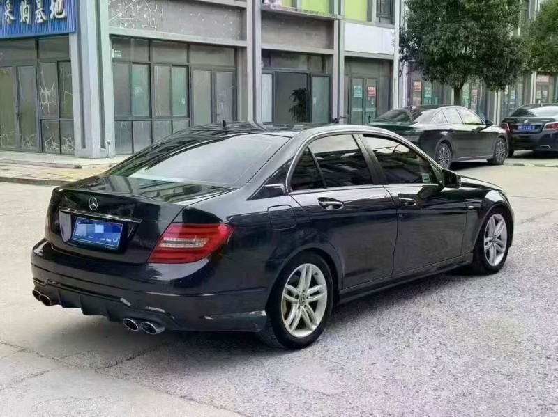 烟台11年奔驰C9