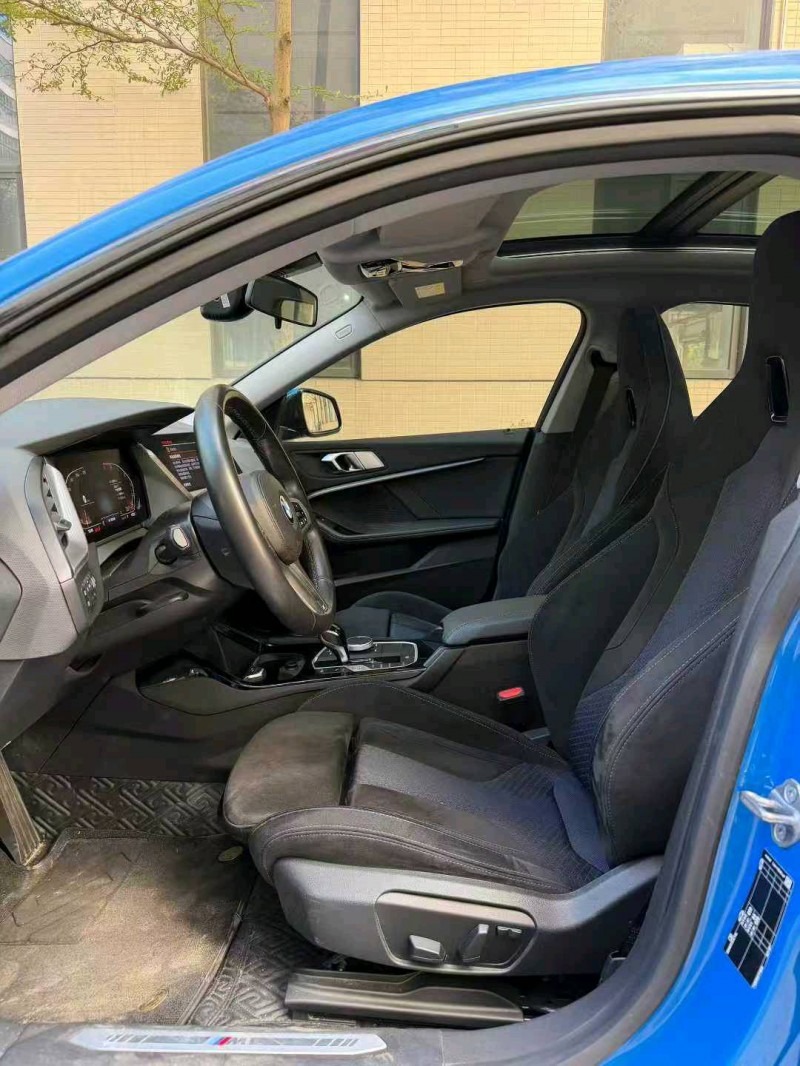 佛山23年宝马2系5