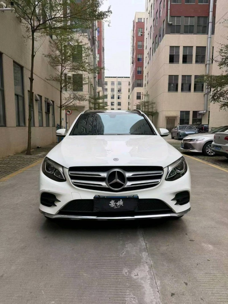 佛山19年奔驰GLC1