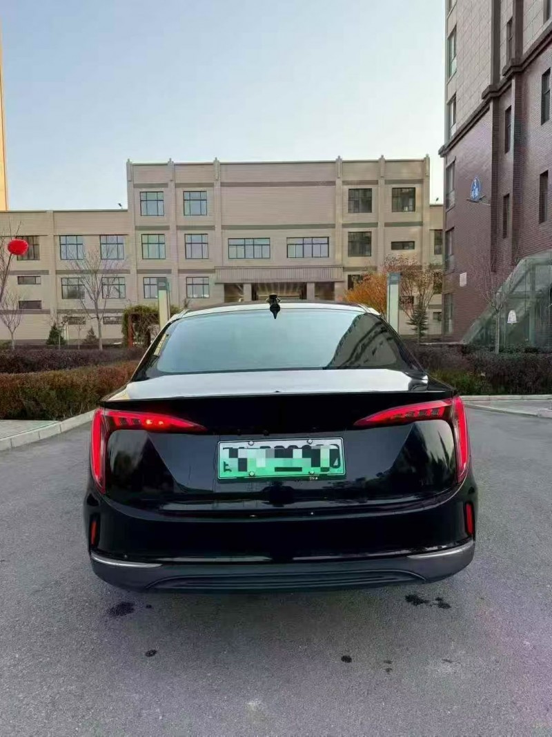 白银23年红旗E-QM58