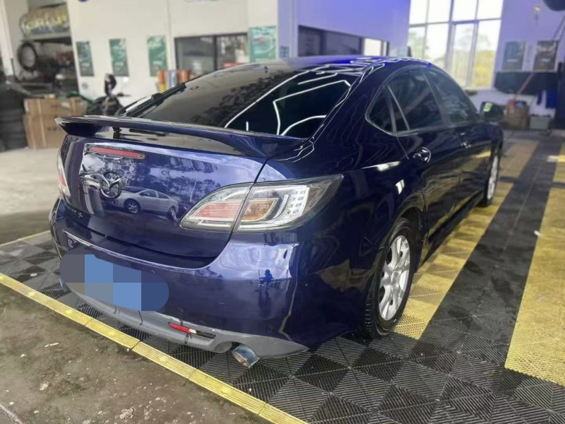 广州10年马自达睿翼7