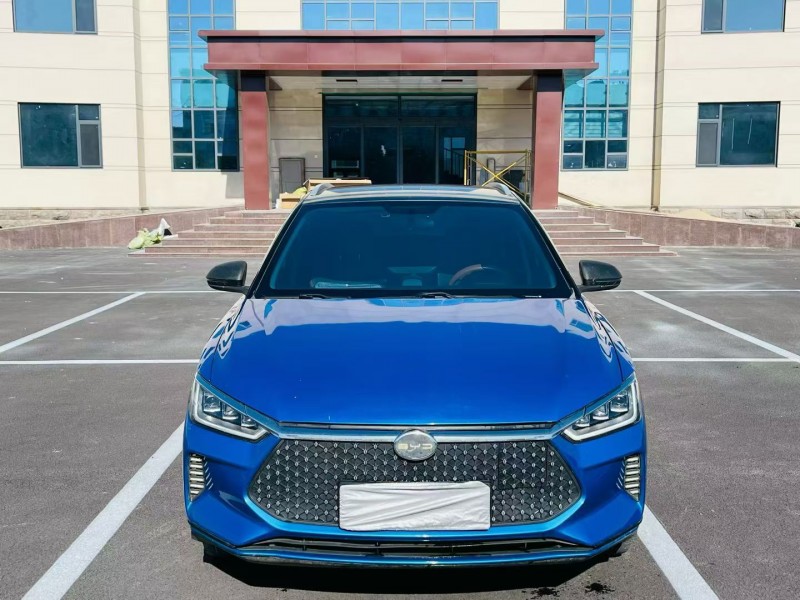 济宁21年比亚迪E21