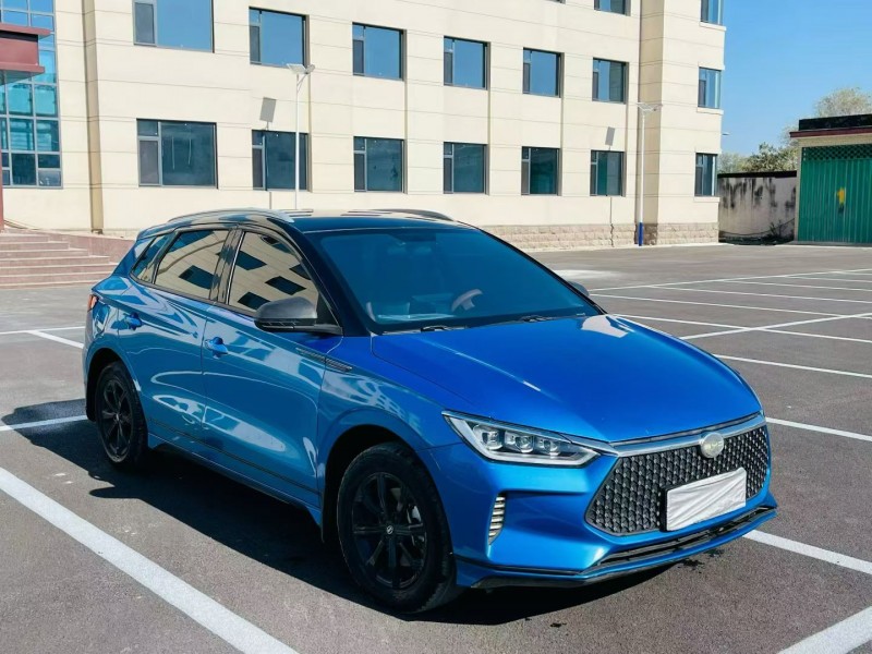 济宁21年比亚迪E23