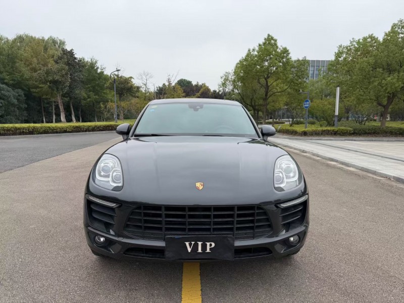 盐城18年保时捷Macan1